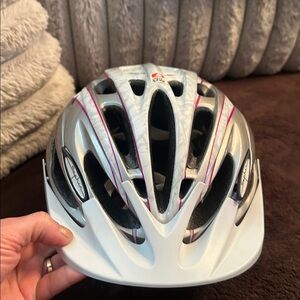 LOUIS GARNEAU Bike Helmet , Brand New 💕